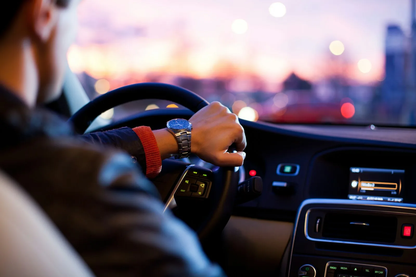 Comfortable private transfer vehicle